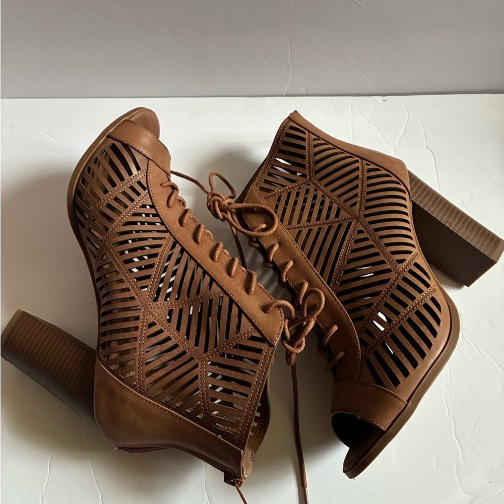 Brown Lace-Up Heeled Sandals - Picture 2 of 6